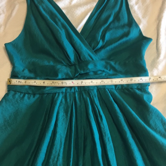 Turquoise sleeveless party dress - Picture 5 of 6